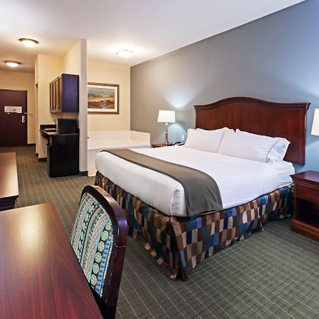 Holiday Inn Express Hotel & Suites Henderson - Traffic Star By Ihg Esterno foto
