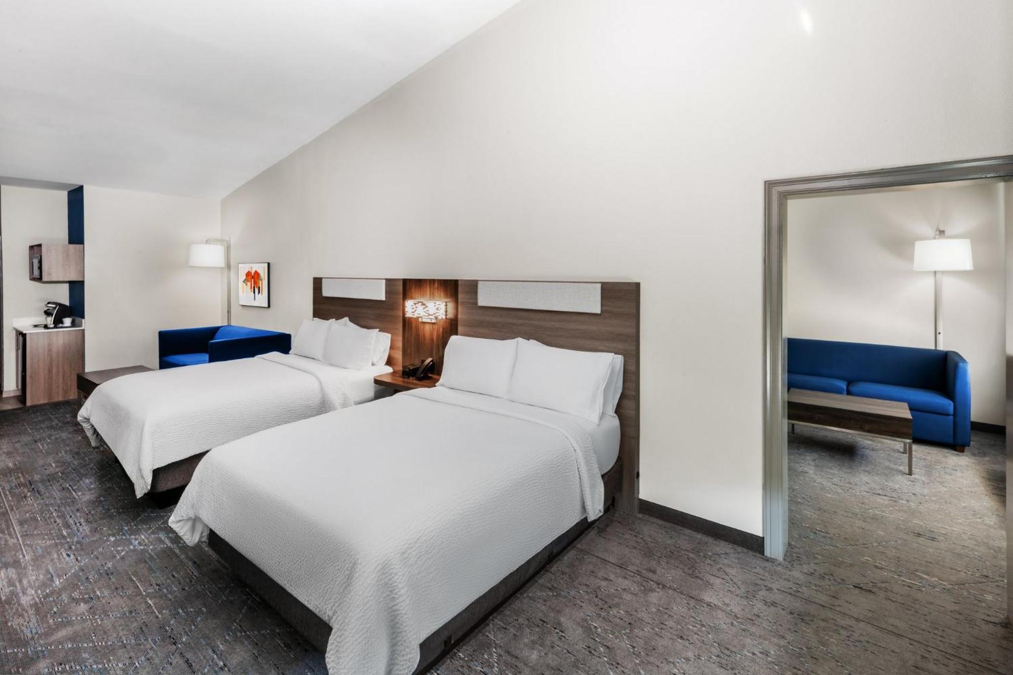 Holiday Inn Express Hotel & Suites Henderson - Traffic Star By Ihg Esterno foto