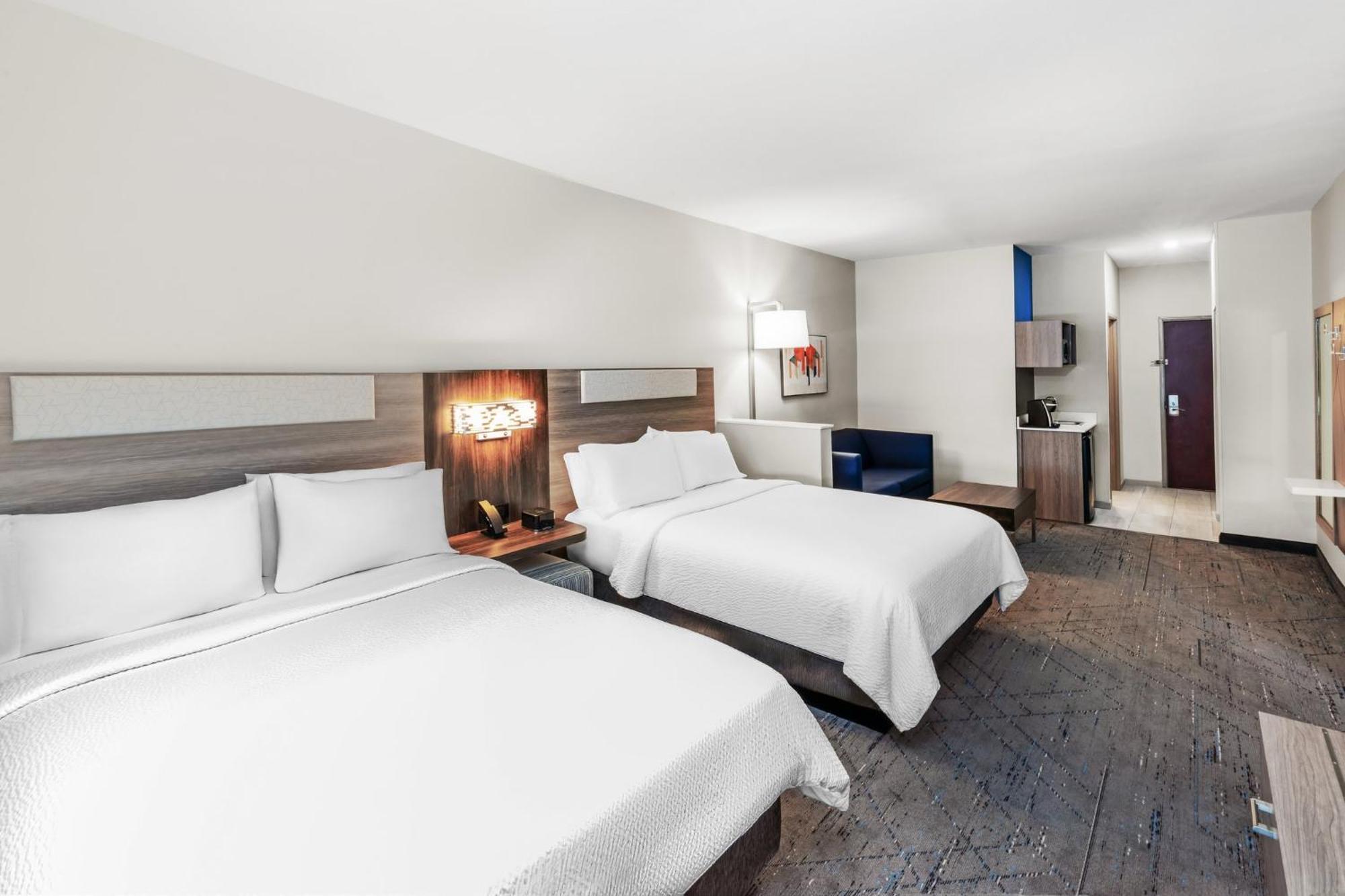 Holiday Inn Express Hotel & Suites Henderson - Traffic Star By Ihg Esterno foto