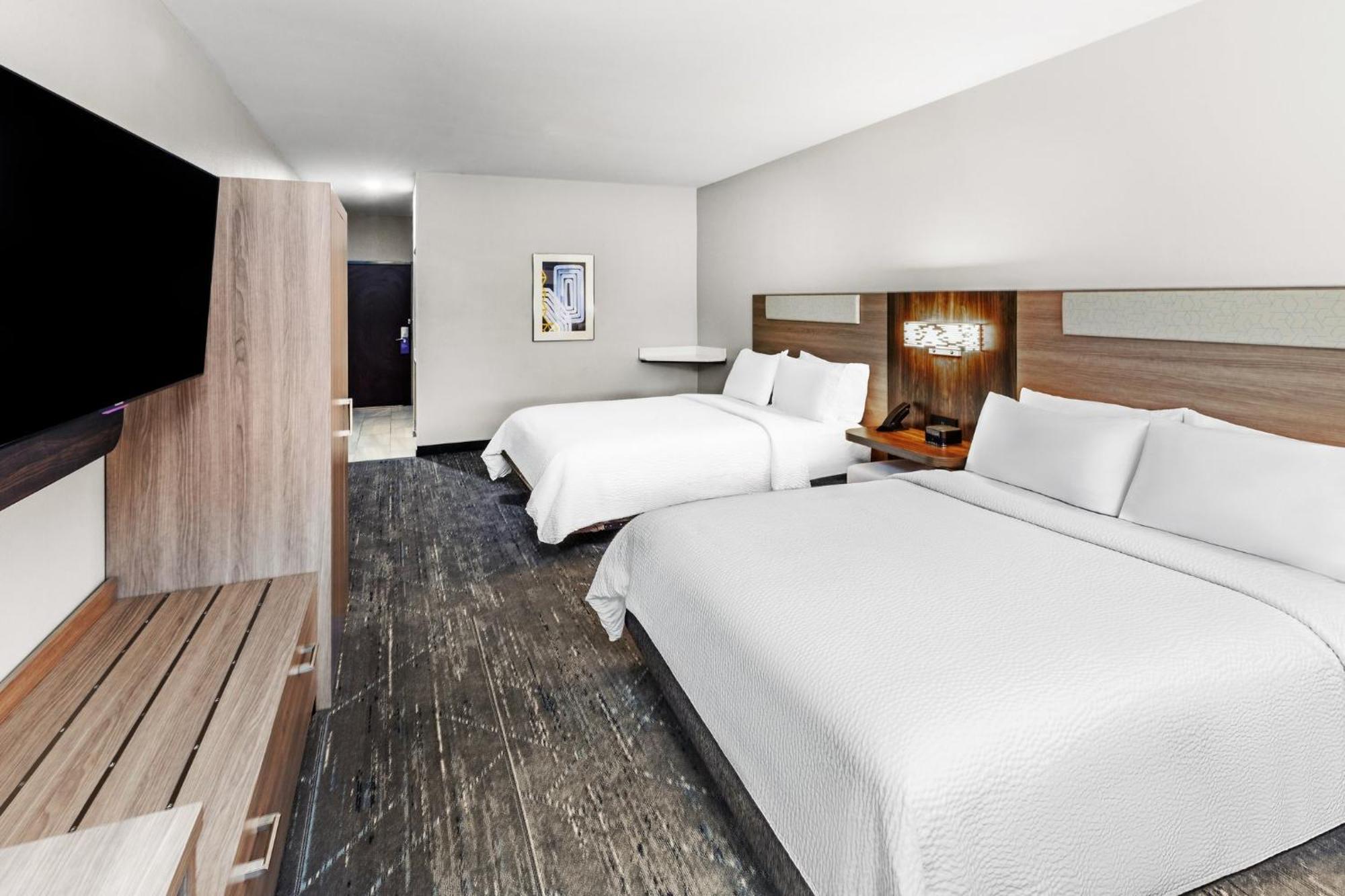 Holiday Inn Express Hotel & Suites Henderson - Traffic Star By Ihg Esterno foto